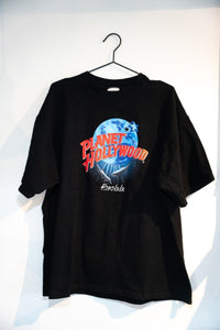 Black vintage Planet Hollywood Honolulu tee with blue globe logo red white PLANET HOLLYWOOD text white Honolulu script size XL