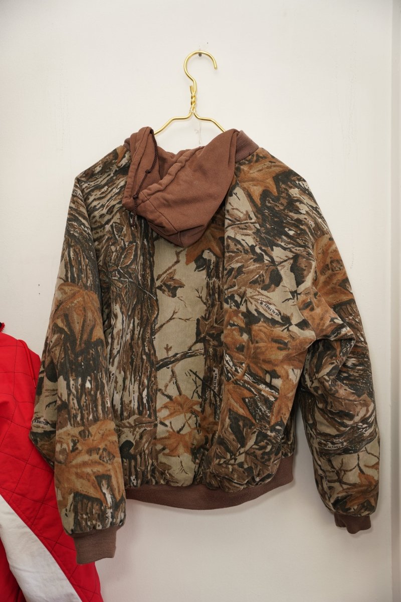 Vintage Red Head Camo Jacket - Keep It Classic