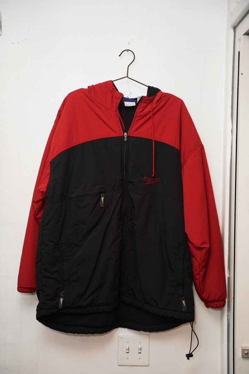 Vintage Reebok Puffer Jacket XL - Keep It Classic