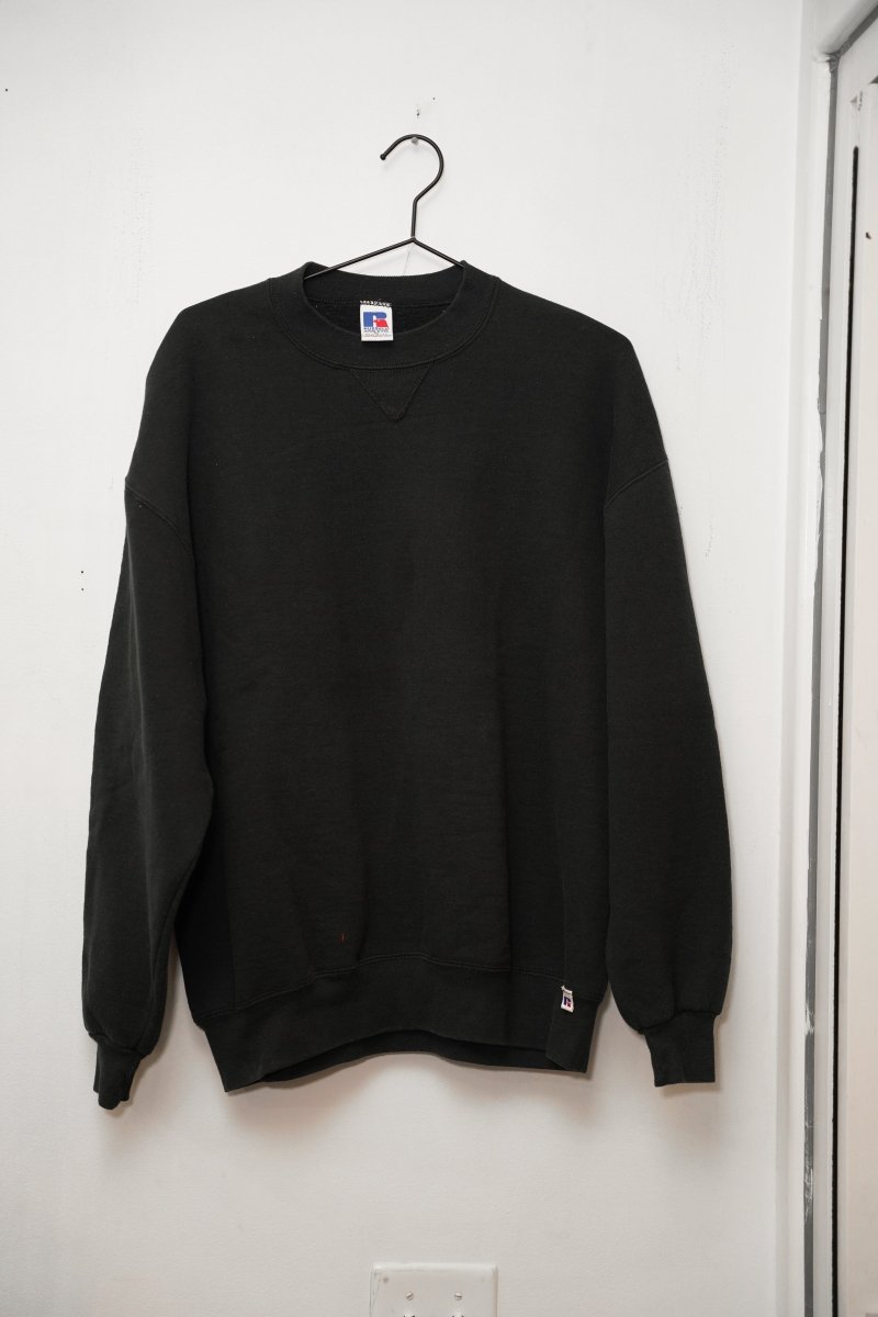 Vintage Russell Athletic Blank Black Sweater - Keep It Classic