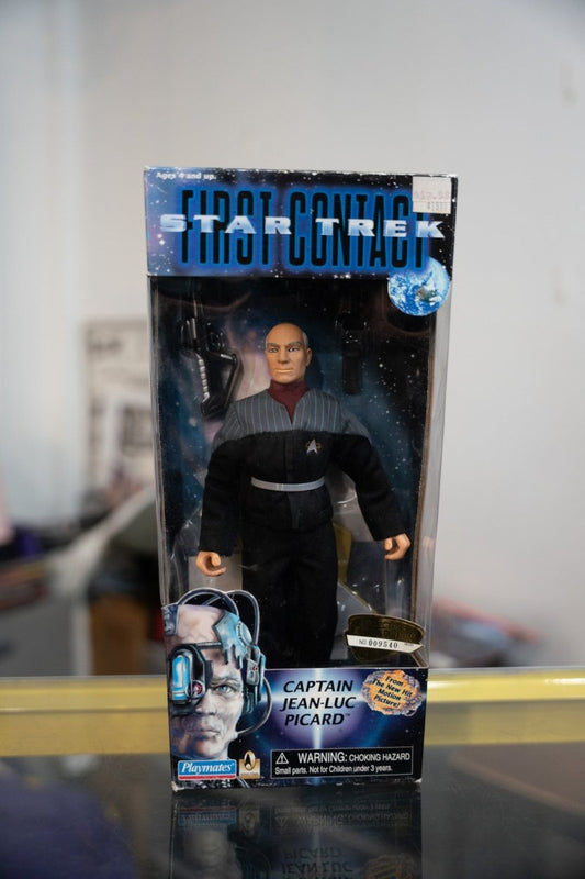 Vintage Playmates Star Trek First Contact Captain Jean-Luc Picard 9-inch figure in movie uniform in original dark blue box