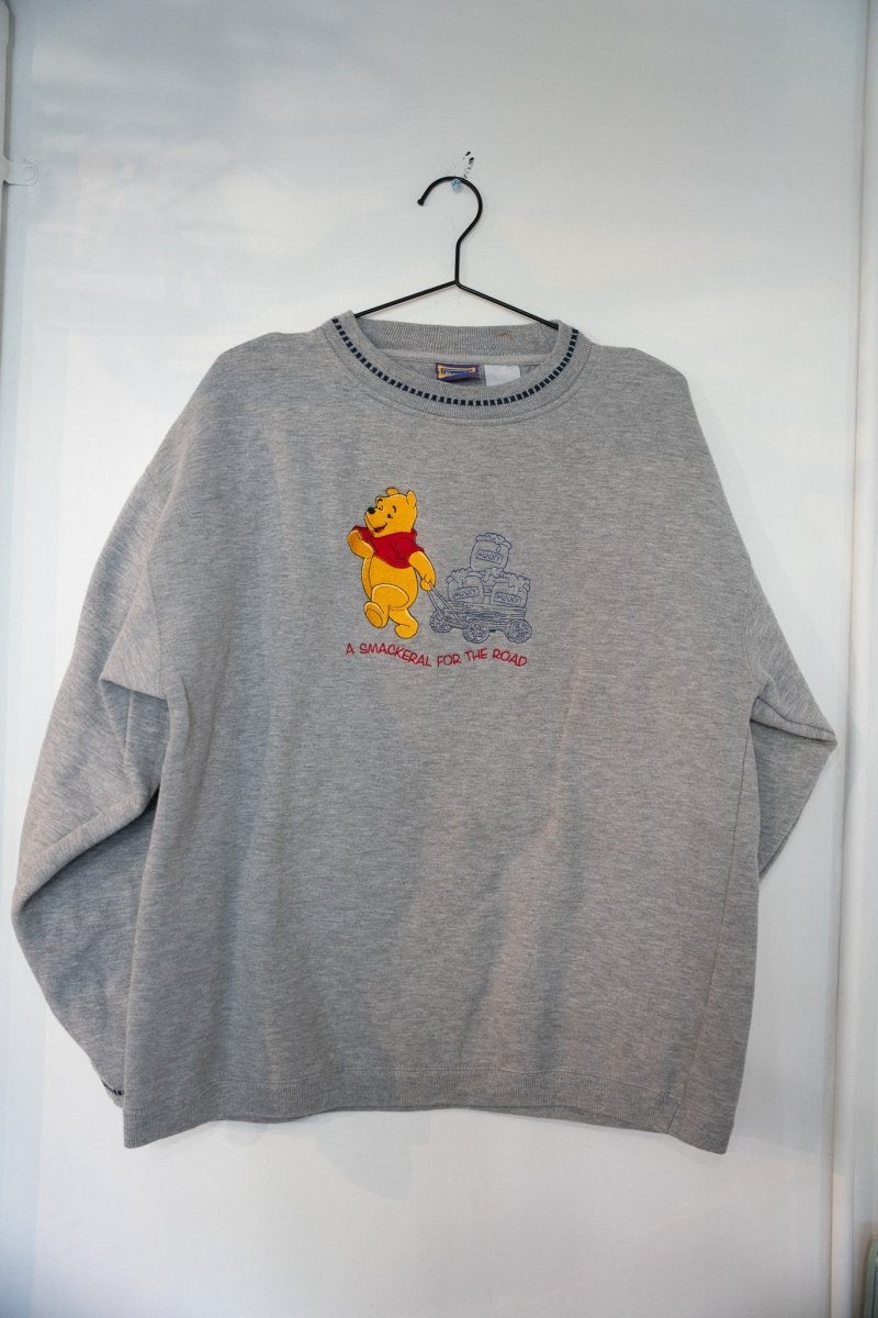 Heather gray Winnie the Pooh A Smackeral for the Road embroidered crewneck sweatshirt with Pooh pulling honey wagon red text and navy checkered collar size XL