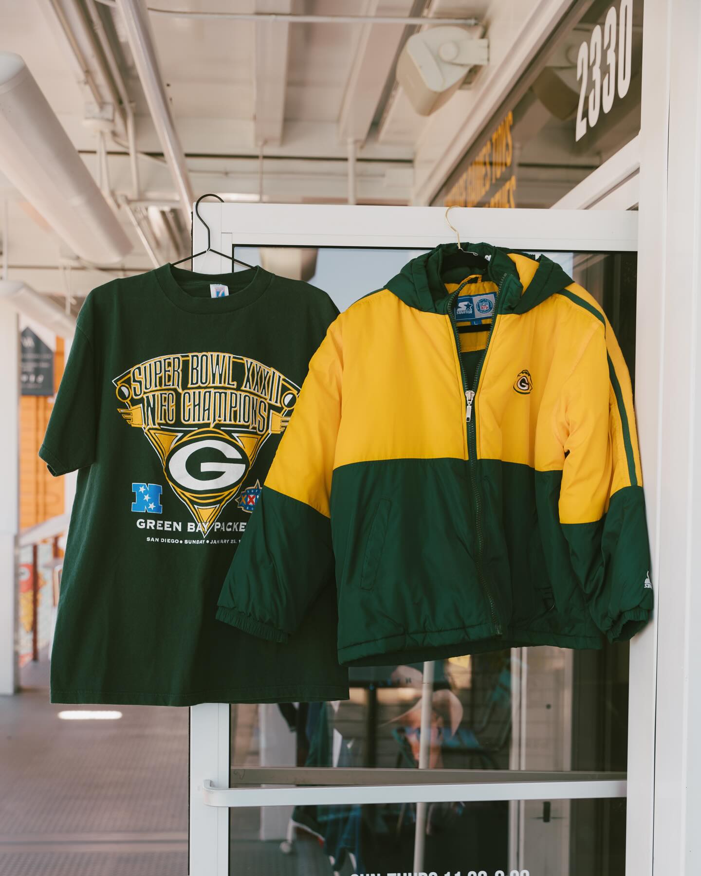 1998 Logo 7 Green Bay Packers Super Bowl shirt