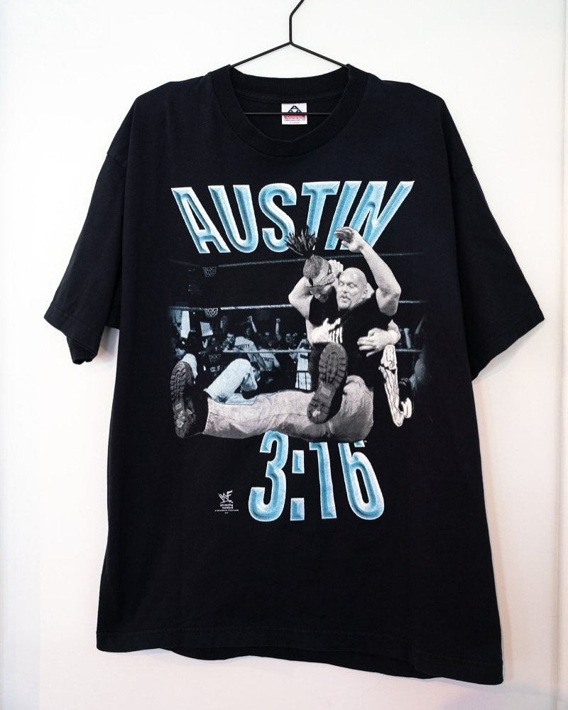 1998 Stone Cold Steve Austin Stunner tee on mannequin